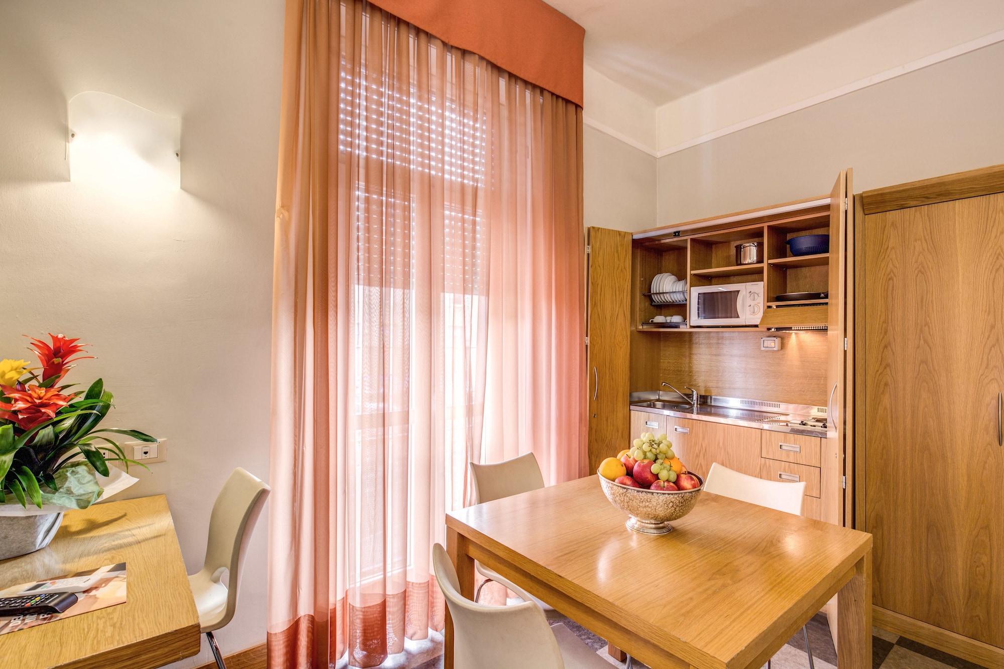 Hotel Delle Nazioni Флоренція Екстер'єр фото