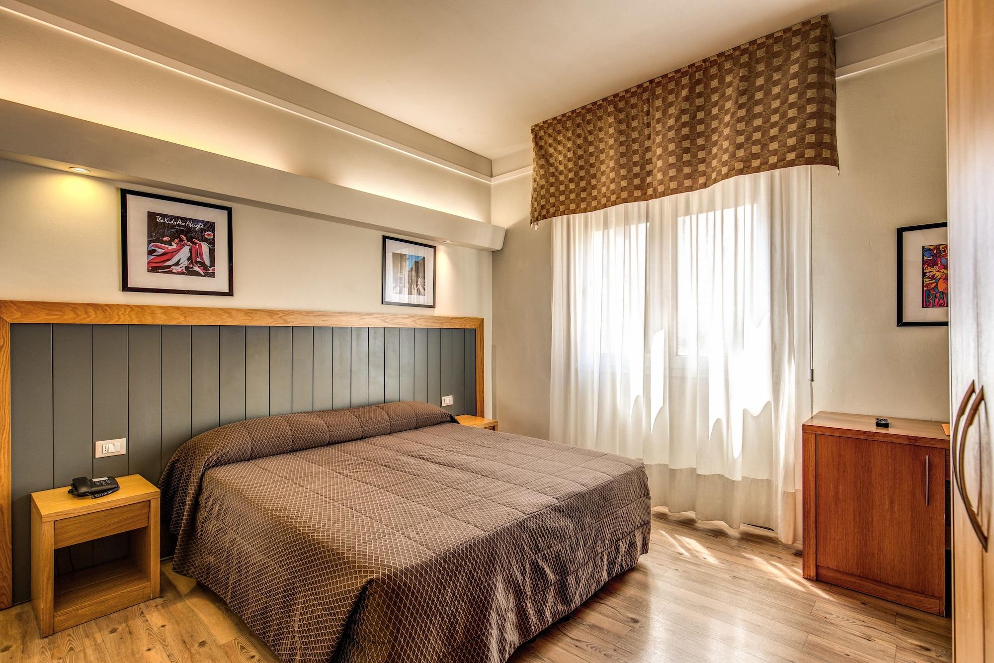 Hotel Delle Nazioni Флоренція Екстер'єр фото