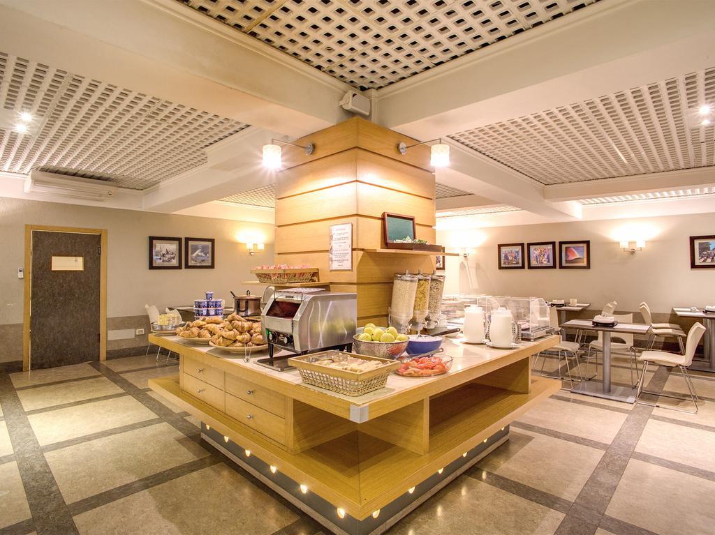 Hotel Delle Nazioni Флоренція Ресторан фото