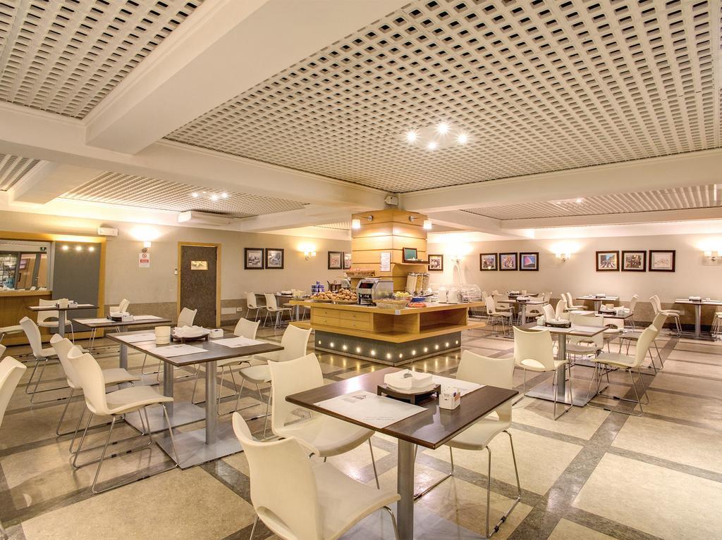 Hotel Delle Nazioni Флоренція Екстер'єр фото