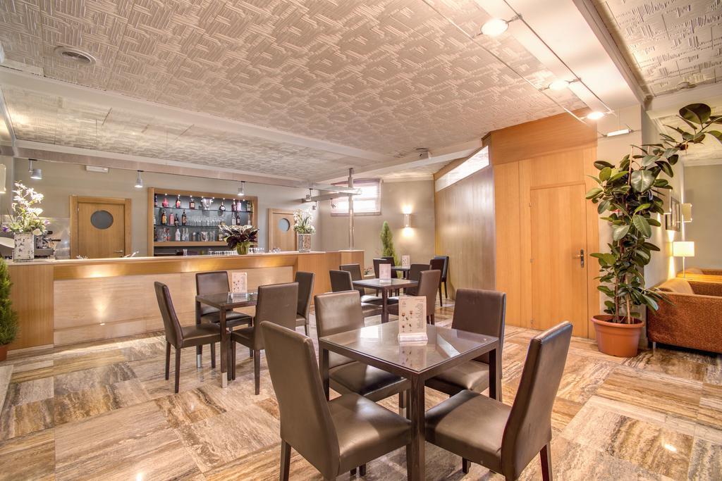 Hotel Delle Nazioni Флоренція Екстер'єр фото