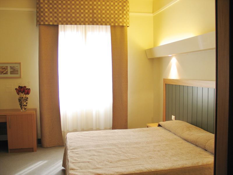 Hotel Delle Nazioni Флоренція Номер фото